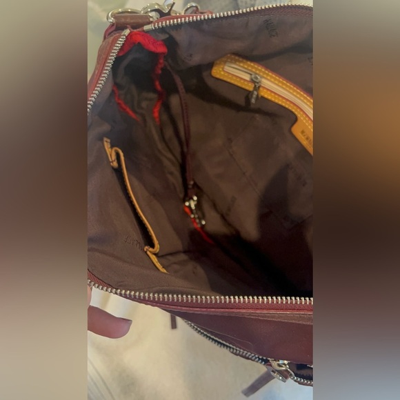 MZ Wallace Paige shoulder bag burgundy/wine color - Picture 9 of 10